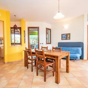 Sole Mare Deluxe , Campofelice Di Roccella Italy